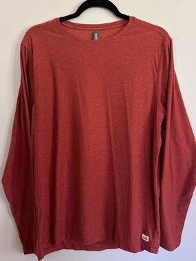 Vuori Long Sleeve Performance Tee L Maroon Heather Athletic Yoga Gym Train Top